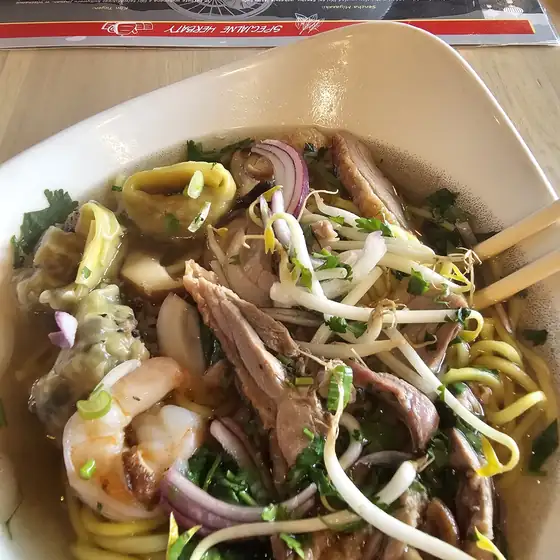Pho z wołowiną